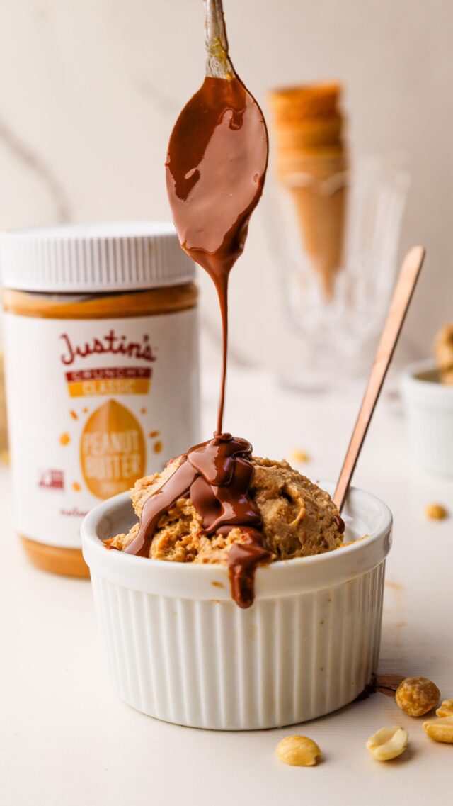 #JUSTINSbrandpartner 

When smooth won’t do… it’s officially crunch o’clock!
This frozen peanut butter ice cream is blended with the NEW JUSTIN’S® Crunchy Classic Peanut Butter Spread for a thick, creamy texture — then swirled with even more crunchy PB and frozen in a loaf pan until perfectly scoopable.
Each bowl gets a drizzle of melted JUSTIN’S® Dark Chocolate Peanut Butter Cups that hardens into the perfect shell. Made with mindfully-sourced ingredients and 7g of plant-based protein per serving, this is the kind of crunch that makes every bite count.
Grab the recipe below: 
Ingredients:
• 4 frozen bananas (sliced before freezing – about 2½ cups)
• ½ cup JUSTIN’S® Crunchy Classic Peanut Butter Spread (plus ¼ cup for the swirl)
• 2–3 tbsp non-dairy milk (as needed)
• 1 tsp vanilla extract
• Pinch of salt
Chocolate Shell:
• 4 @Justins Dark Chocolate Peanut Butter Cups, melted
• 1 tsp refined coconut oil
Instructions:
In a high-speed blender or food processor, blend frozen bananas, ½ cup JUSTIN’S® Crunchy Classic Peanut Butter Spread, vanilla, and salt until thick and creamy. Add milk only if needed to blend.

Spread into a loaf pan and smooth the top.

Spoon dollops of the remaining ¼ cup crunchy peanut butter spread over the top, then swirl with a butter knife to create visible ribbons.

Freeze 1–2 hours, or until firm enough to scoop.

Melt JUSTIN’S® Dark Chocolate Peanut Butter Cups with coconut oil in short microwave bursts, stirring until smooth.

Scoop “nice” cream into bowls and drizzle with the melted chocolate — it’ll harden into a magic shell on contact.

Serve and enjoy!

Find JUSTIN’S® Crunchy Classic Peanut Butter Spread at Sprouts and Whole Foods!
#crunchbreak #JUSTINScrunchypeanutbutter