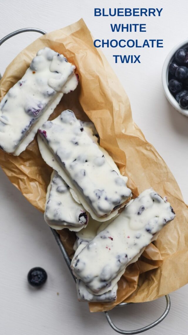 Homemade candy idea:
Gluten free, can be made vegan! No refined sugar if you use sugar free white chocolate. 

Follow me & comment 🫐 for the full recipe link!