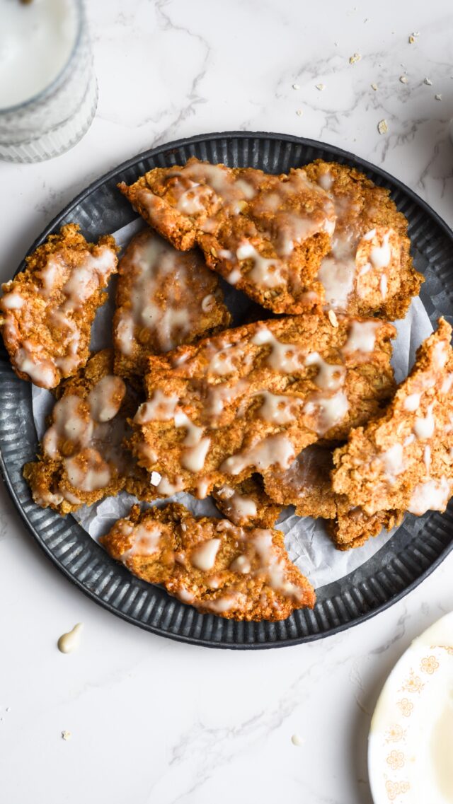 Iced oatmeal cookie bark: part 2 of my  cookie bark series! Gluten and dairy free!  And no refined sugar. Comment iced for the recipe